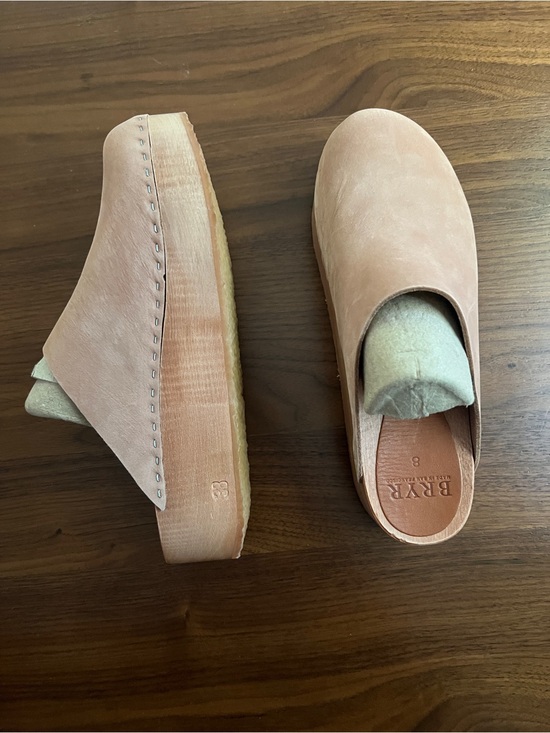 Bryr Shoes - Bryr Leather Clogs - “The Bean” - Women's Size 8